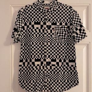 Levi’s Checkered Print Button Down Shirt